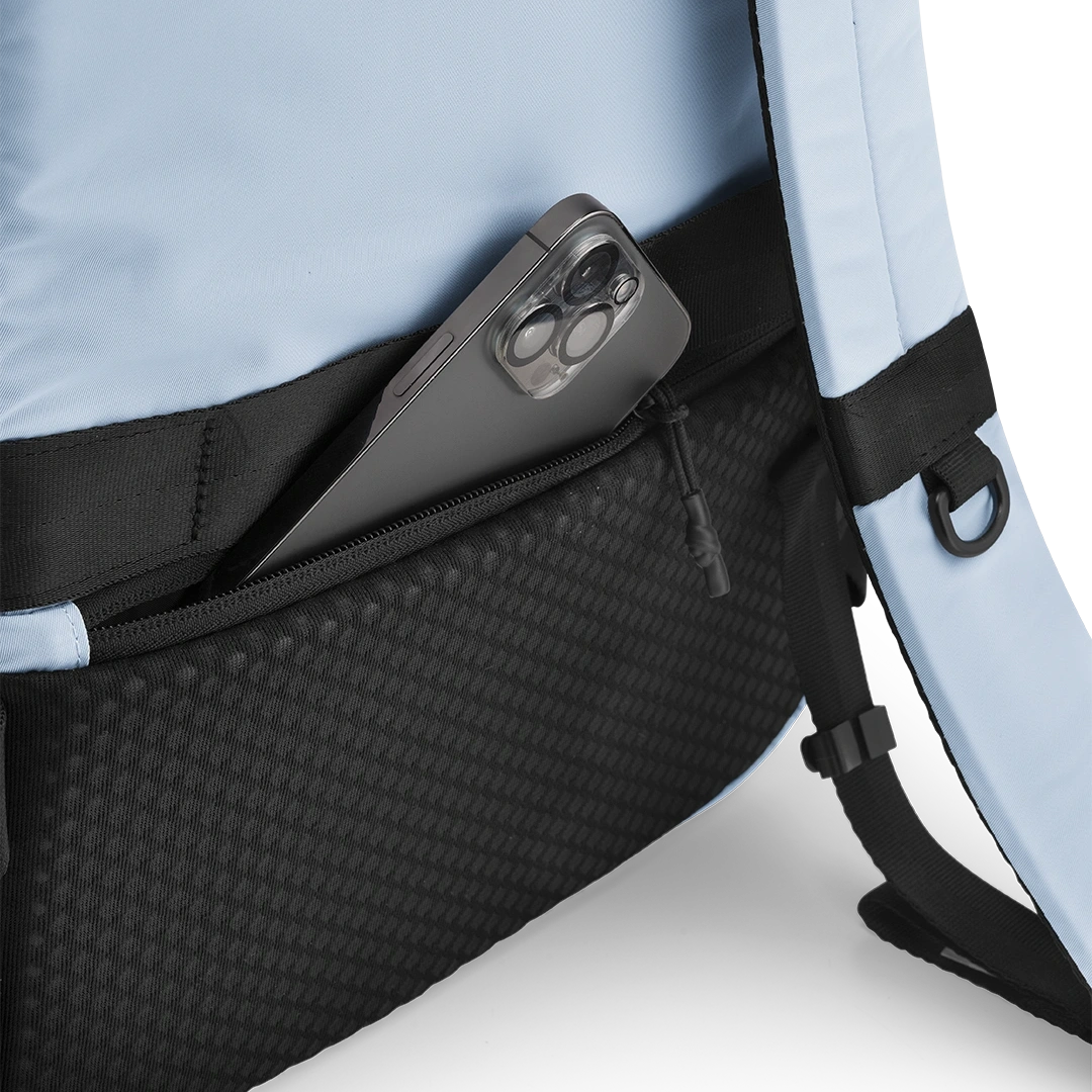 Hard Mesh Backpack 22L - Baby Blue