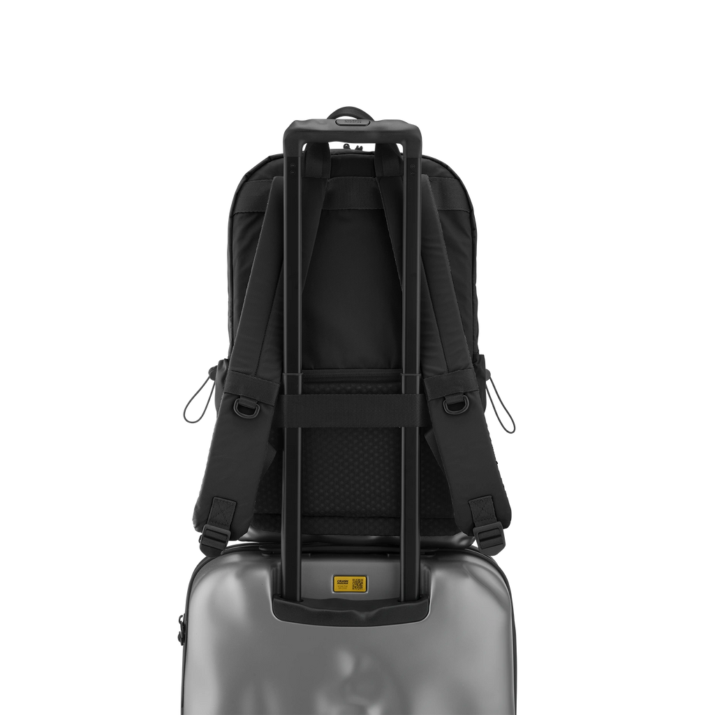 Hard Mesh Backpack 22L - Black