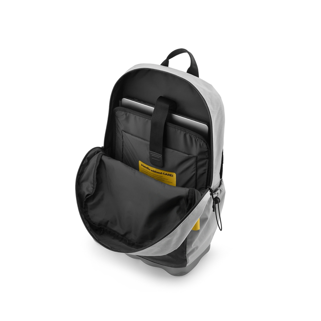 Hard Mesh Backpack 22L - Silver