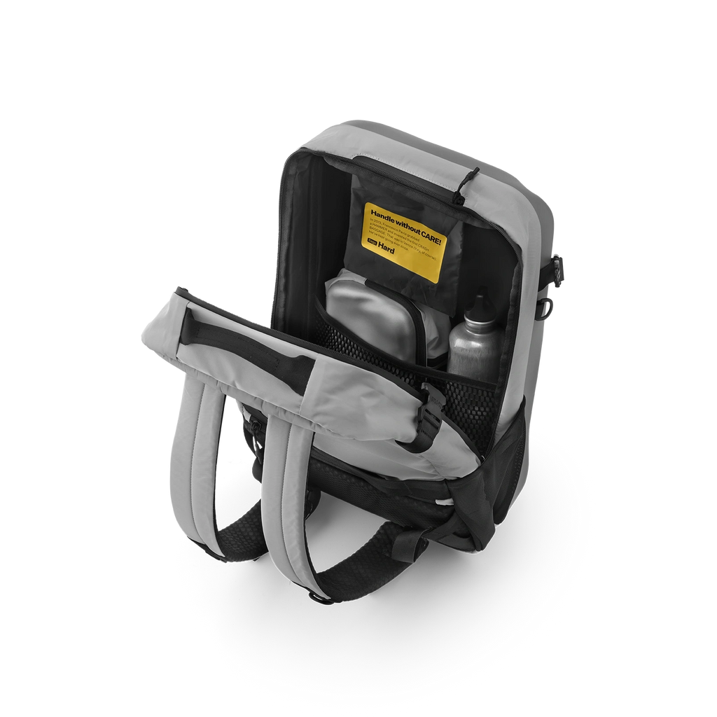 Iconic Backpack 29L - Silver